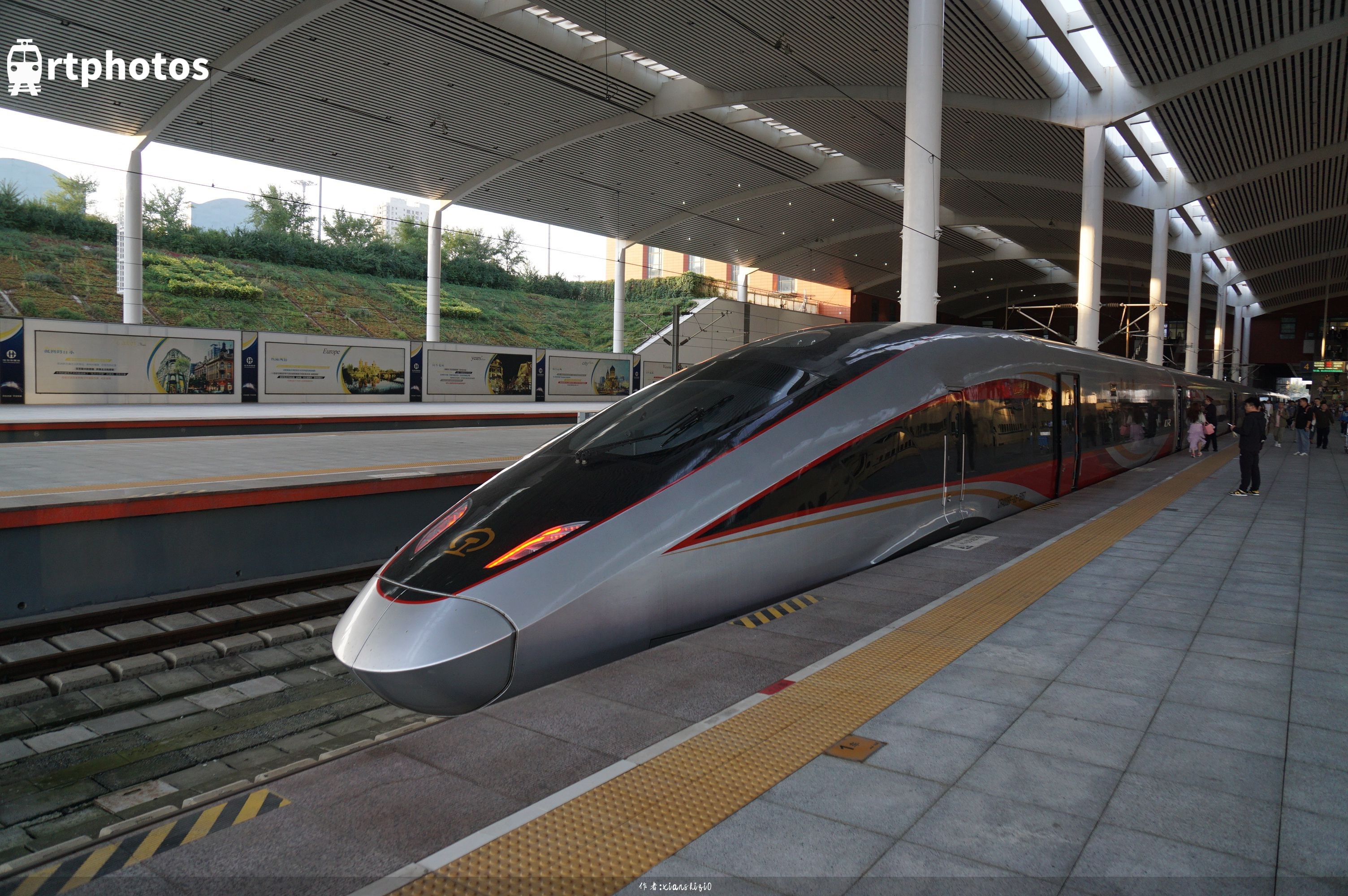 铁路摄影作品 - 哈局高寒小智动