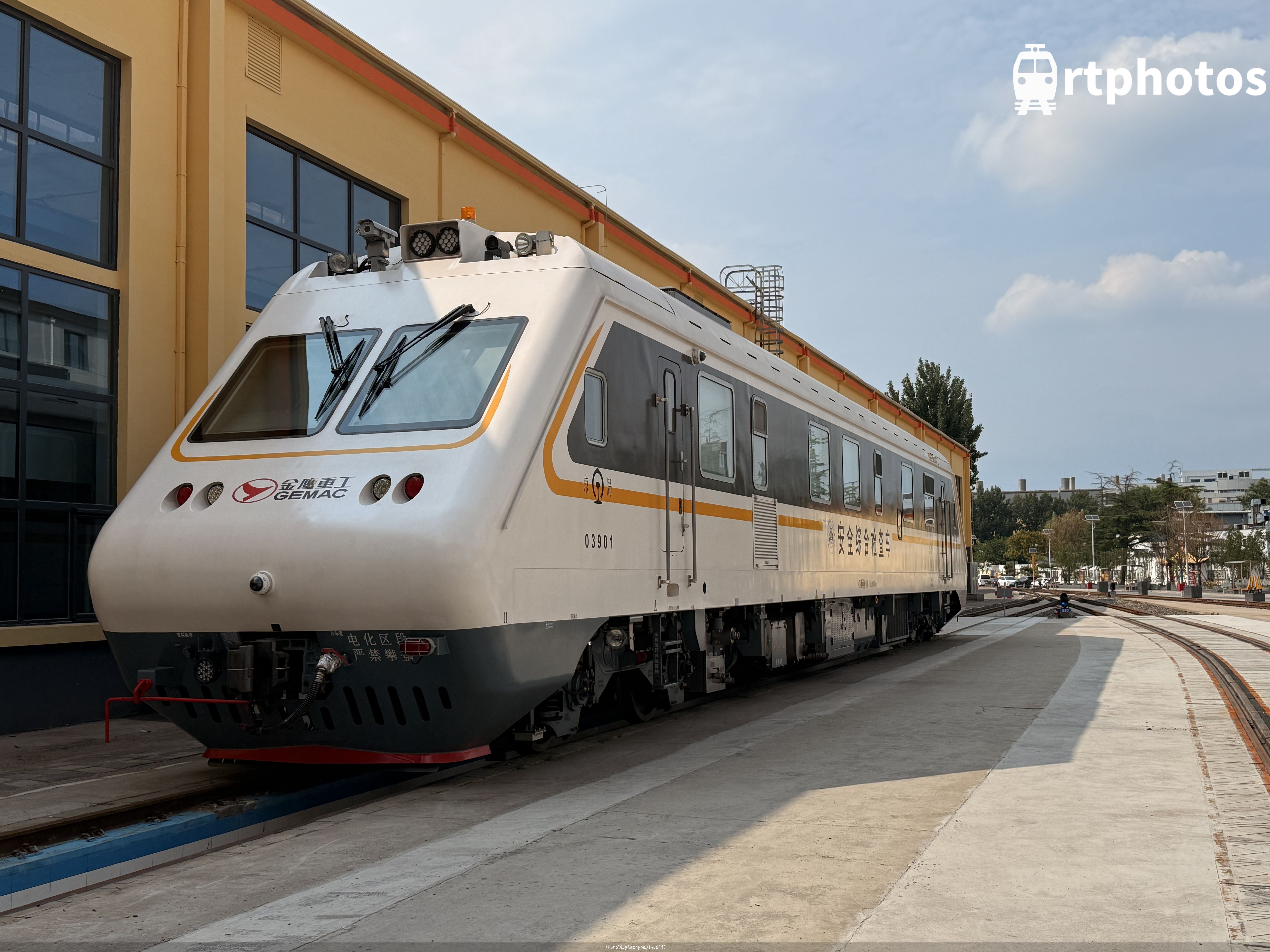 铁路摄影作品 - 为下一次战斗准备