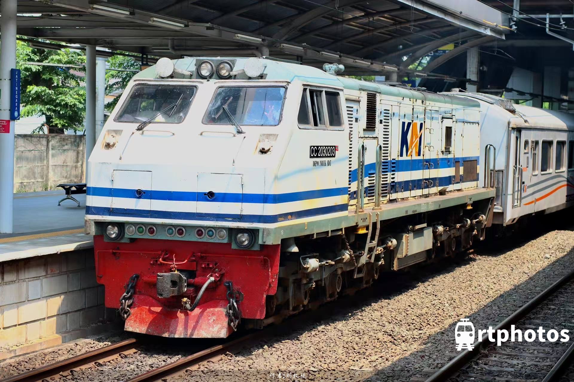 rtphotos-复古彩绘