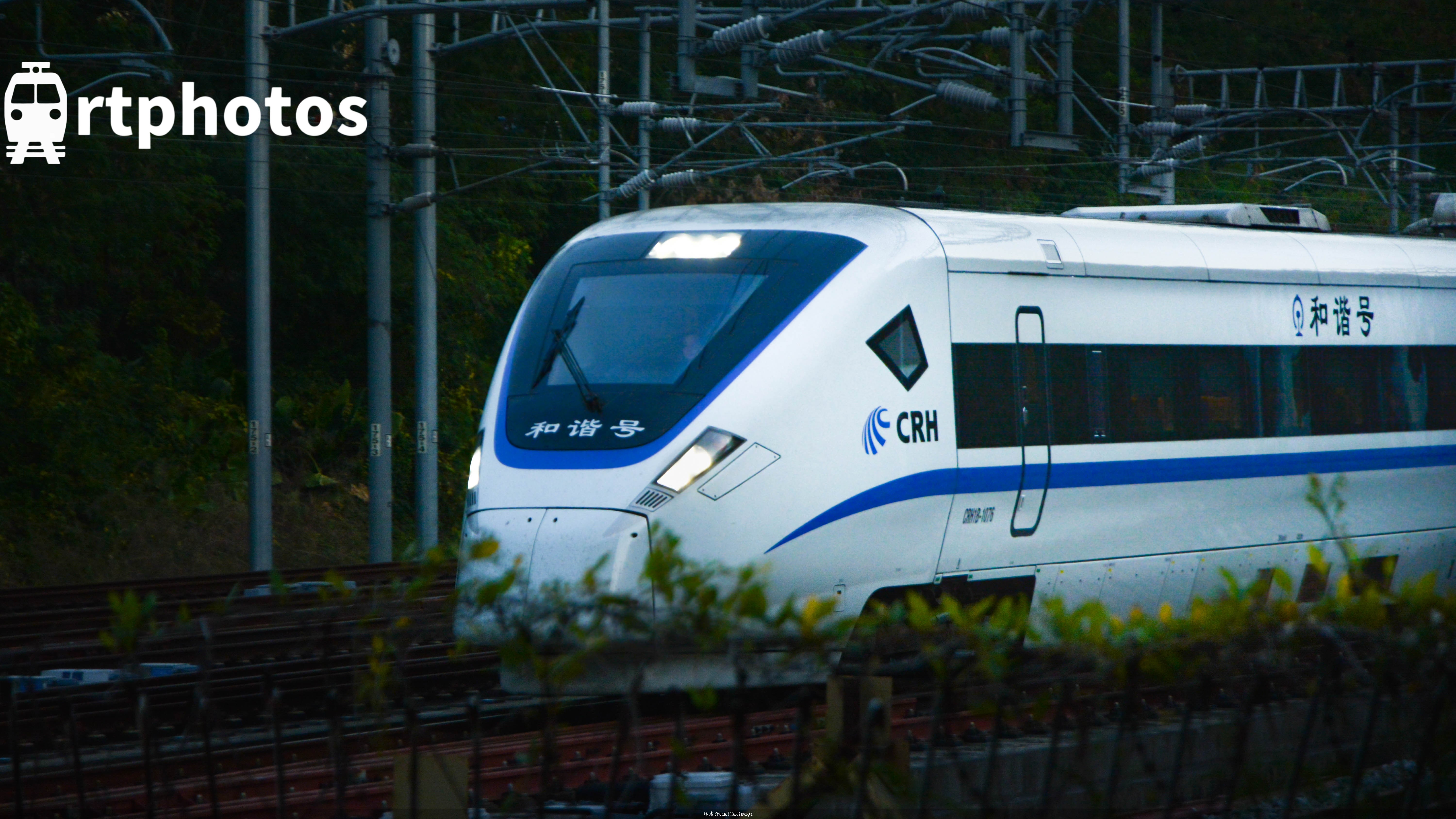 铁路摄影作品 - 1E头的CRH1B